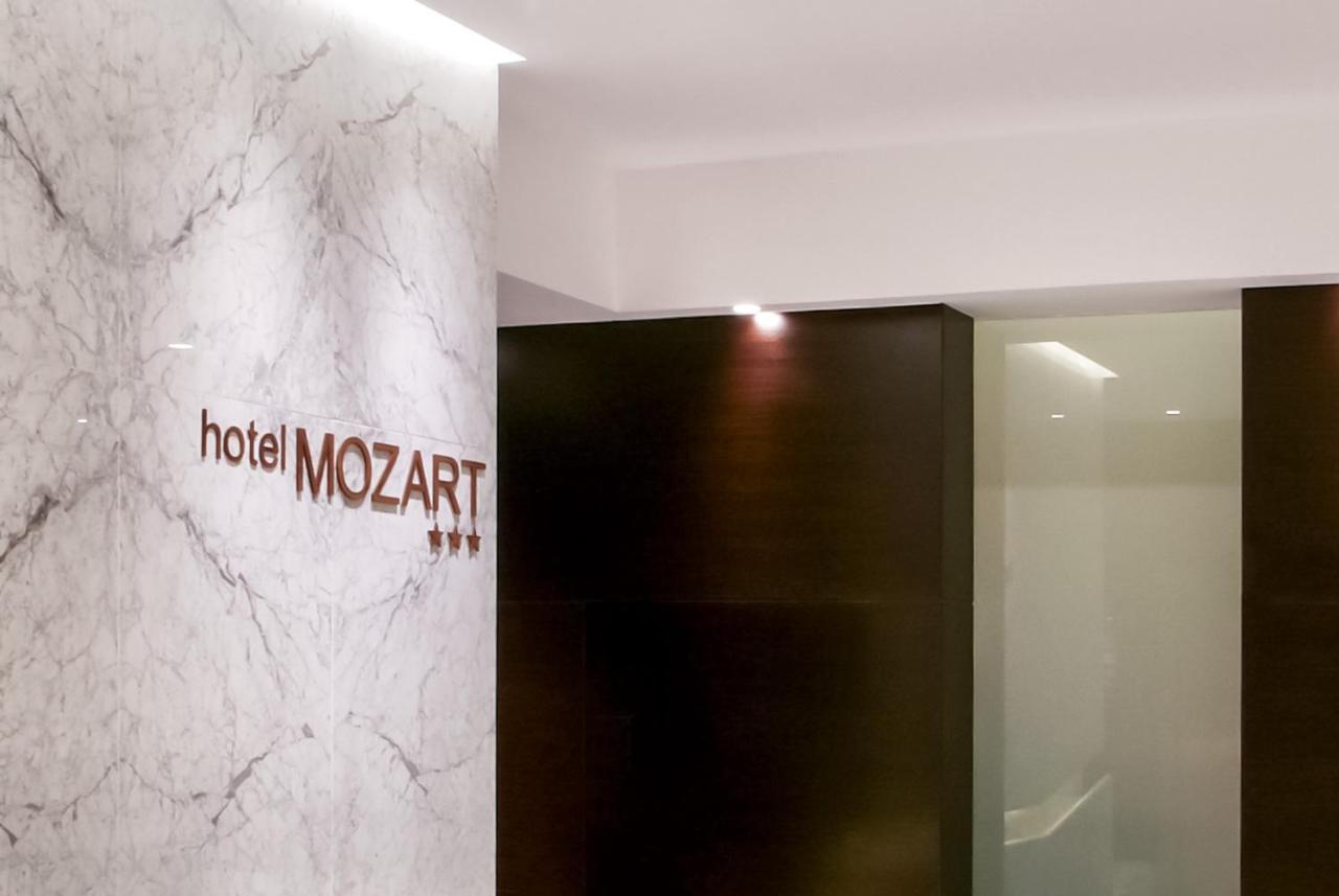 Hotel Mozart Вальядолид Экстерьер фото