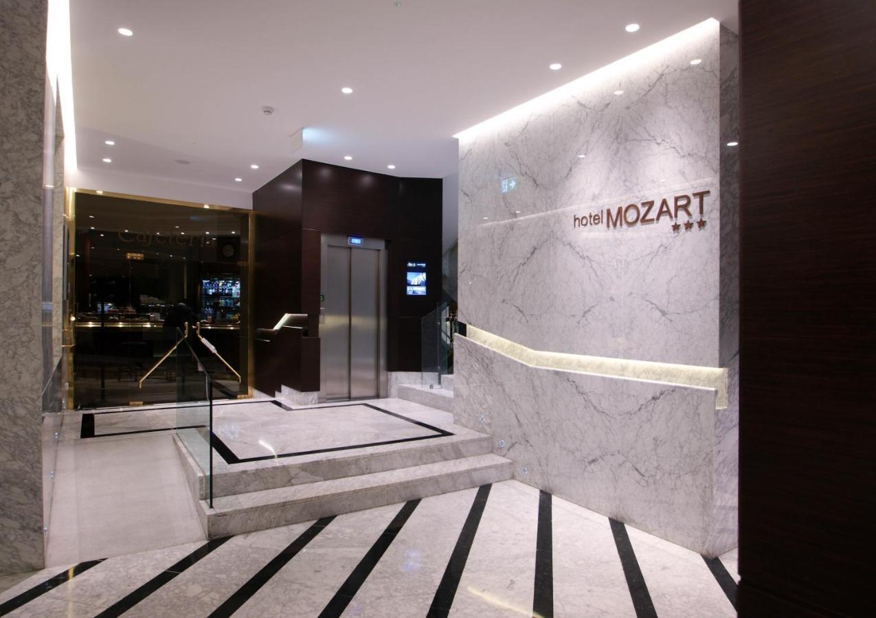 Hotel Mozart Вальядолид Экстерьер фото